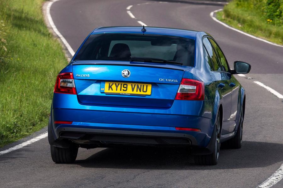  Skoda Octavia Sportline (5E) 2019 года  (UK) (фото 6 из 14)